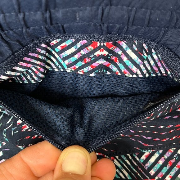 Patagonia Nine Trails Running Shorts, Small, 3" Inseam, Liner, Great condition! - Picture 9 of 13